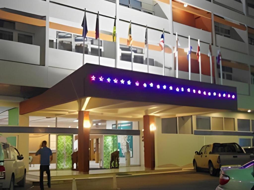 Ubon Hotel Ubon Ratchathani Exterior photo